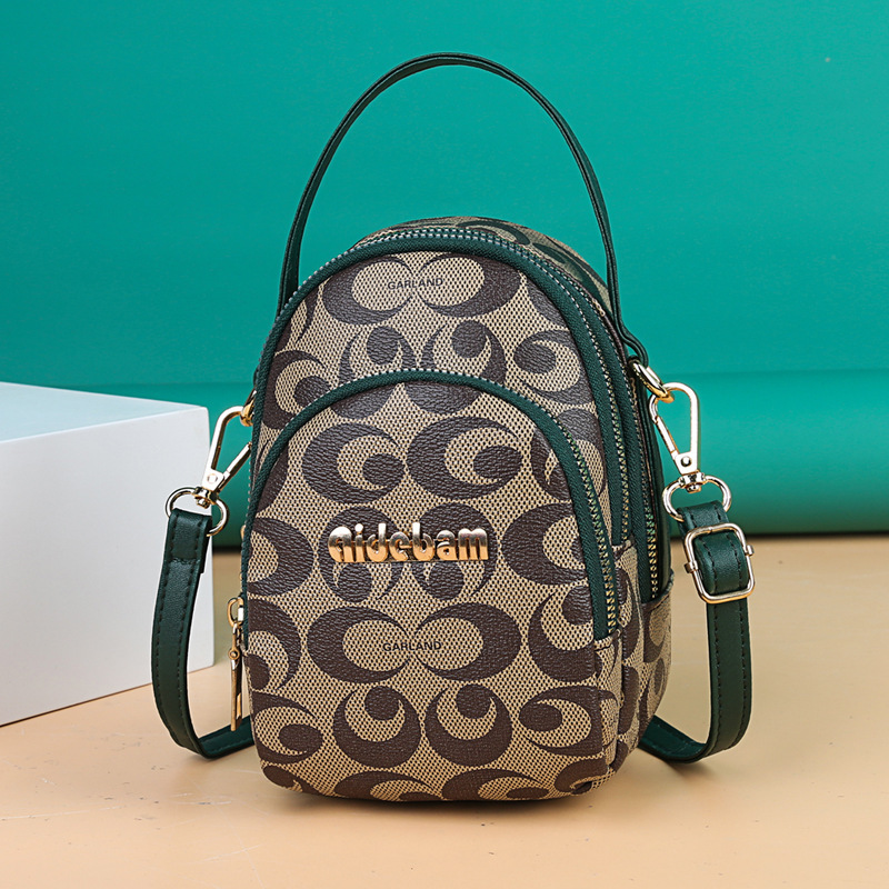 2025 New Outdoor Style Luxury Free Delivery Designer Bag Three Layer Mobile Phone Trend Women's Versatile Soft Leather Shoulder Hand-held Small B