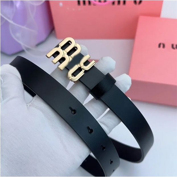 miumus Designer Smooth Buckle Genuine Leather Classical belt belts for women Girdle Woman Belt Fashionable Slim Womans Waistband AAAAAAAAAA