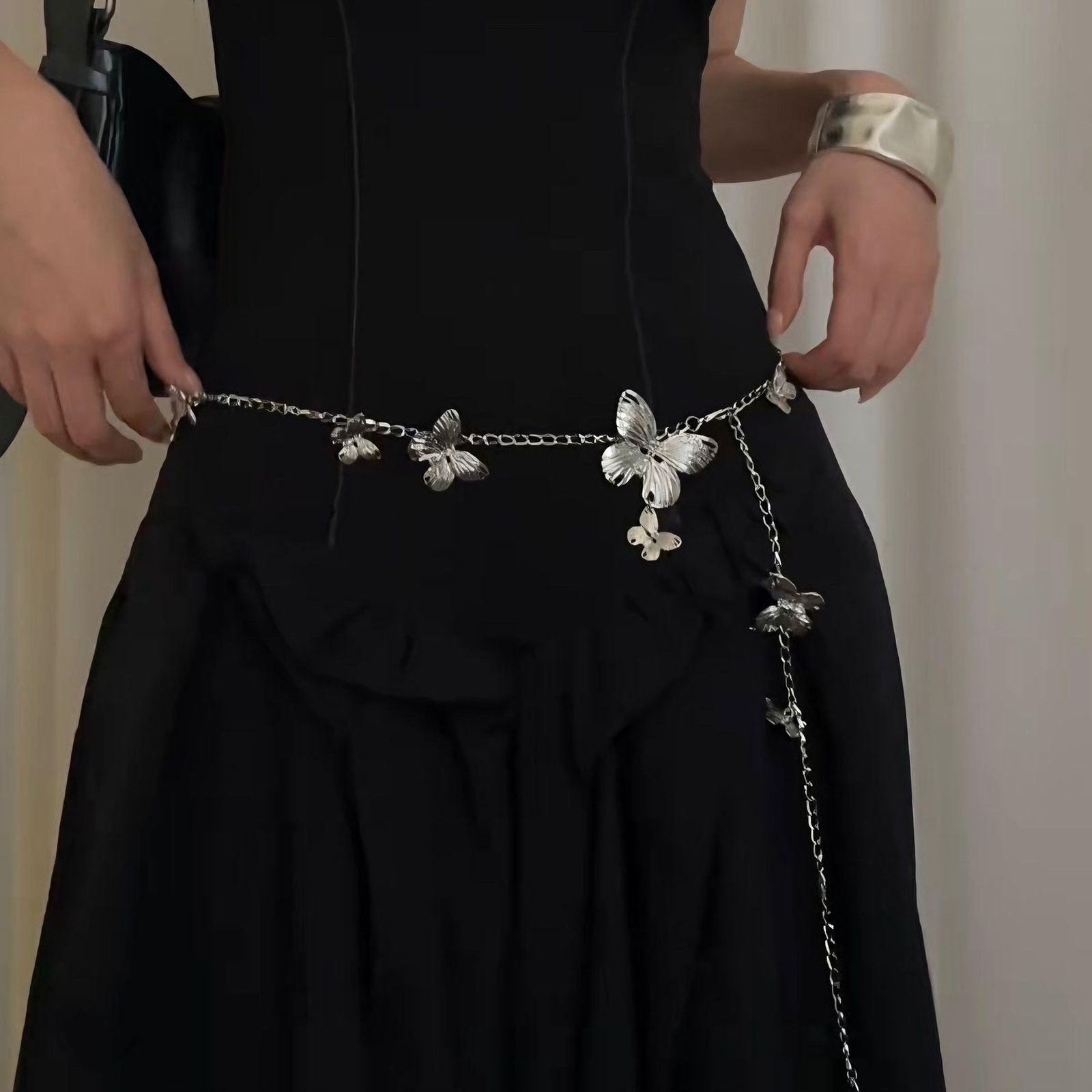 Fashion Elegant Silver Waist Chain For Women Girls Minimalist Charm Metal Daily Jewelry Accessories 250409