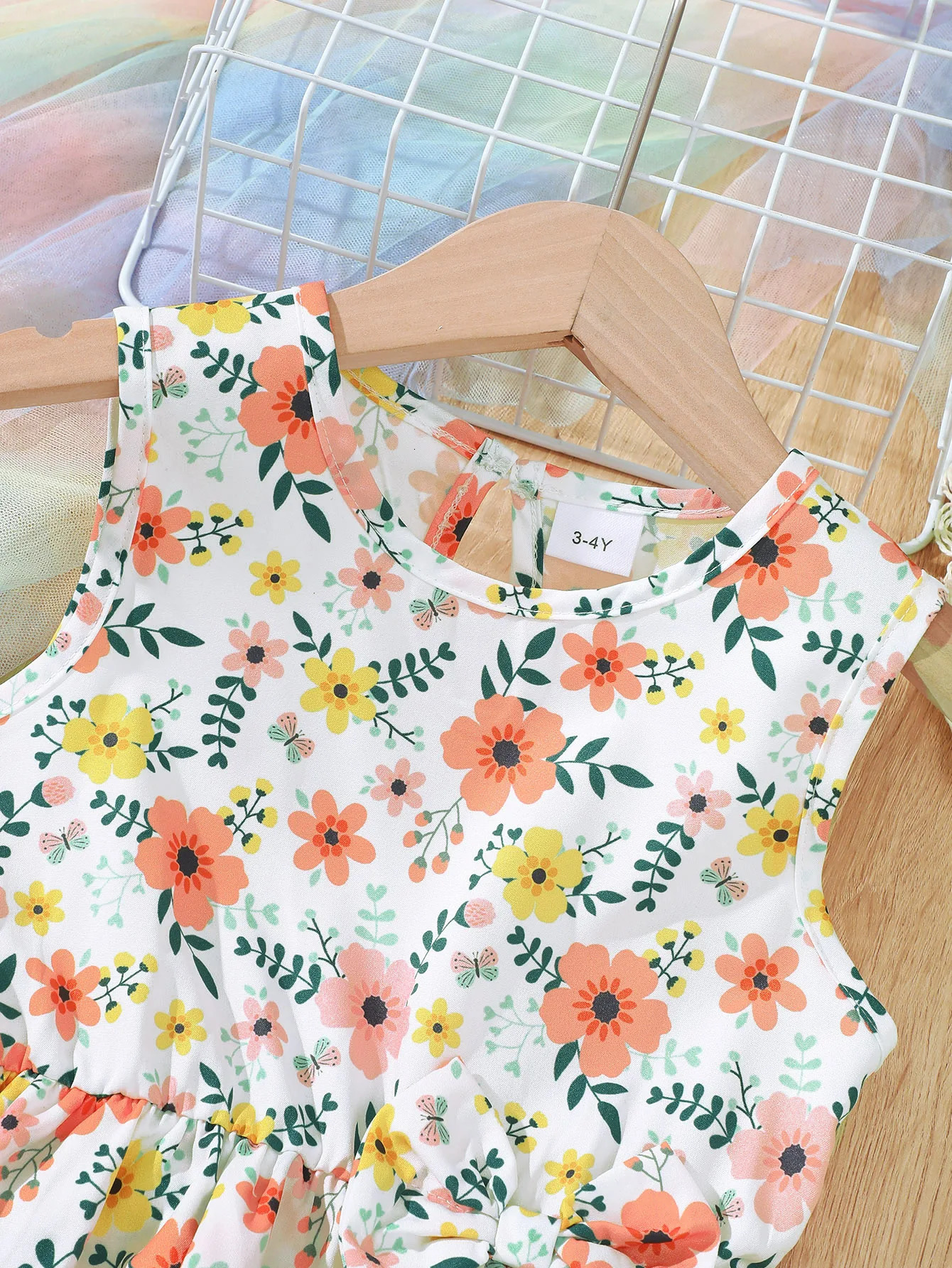 Childrens clothing Girls Summer Set Round Neck Small Floral Bow Sleeveless TopShorts 2PcsSet 47 Year Old Fashion 250517z