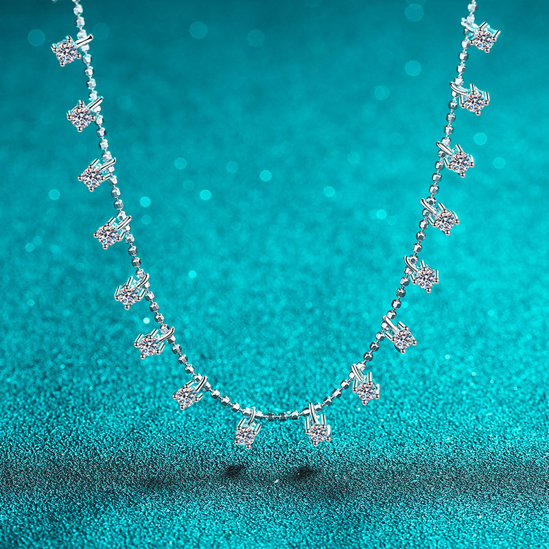 925 Sterling Silver Heart Shaped Moissanite Necklace, Elegant and Sparkling Pendant, Perfect for Gift