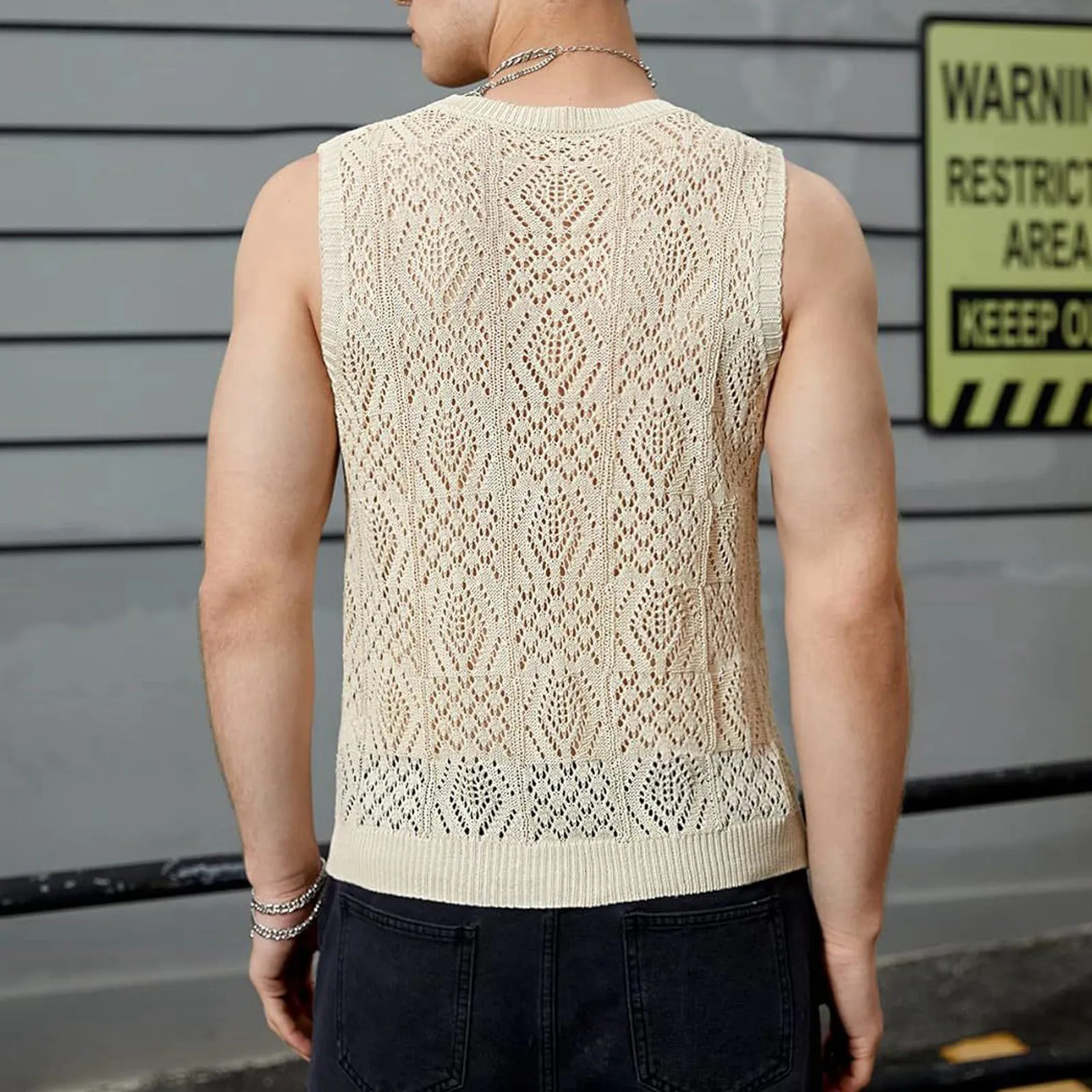 Beach Tops For Men MenS Knitted Hollowed Out Vest Crew Neck Sleeveless Male Clothes With s Camiseta Sin Mangas Hombre 250519CJ