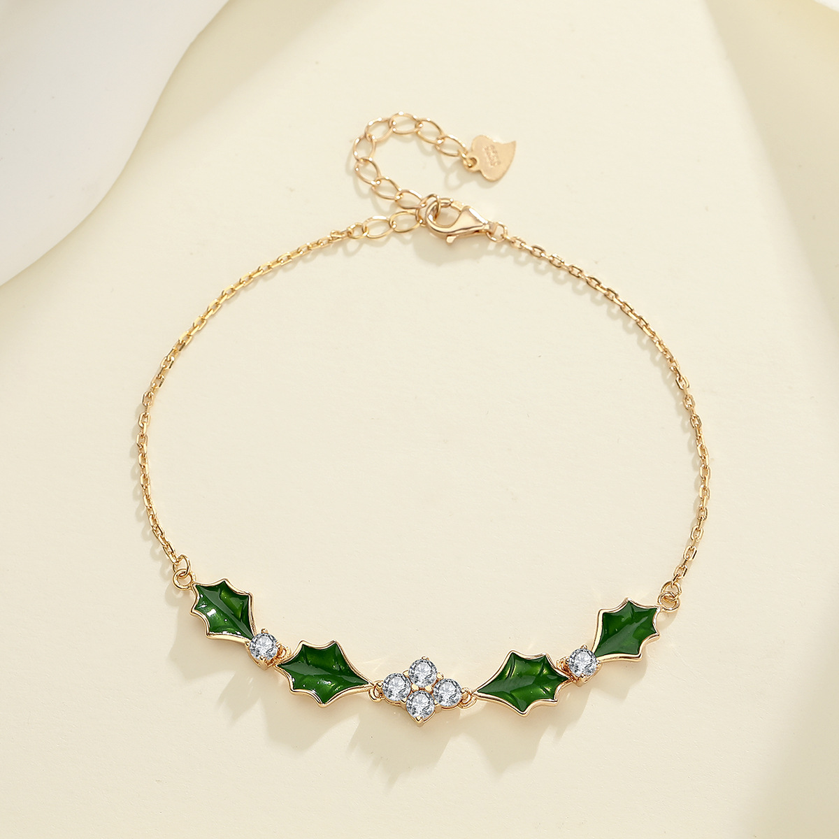 Versatile S925 Sterling Silver Moissanite Pendant Necklace Featuring Unique Leaf Artistry