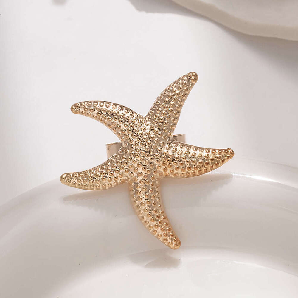 Designer Jewellery High Quality Starfish Pearl Hollowed Flower Opening Ring Niche Design for Resort Style Holiday Gift Textured Elegant Accessory