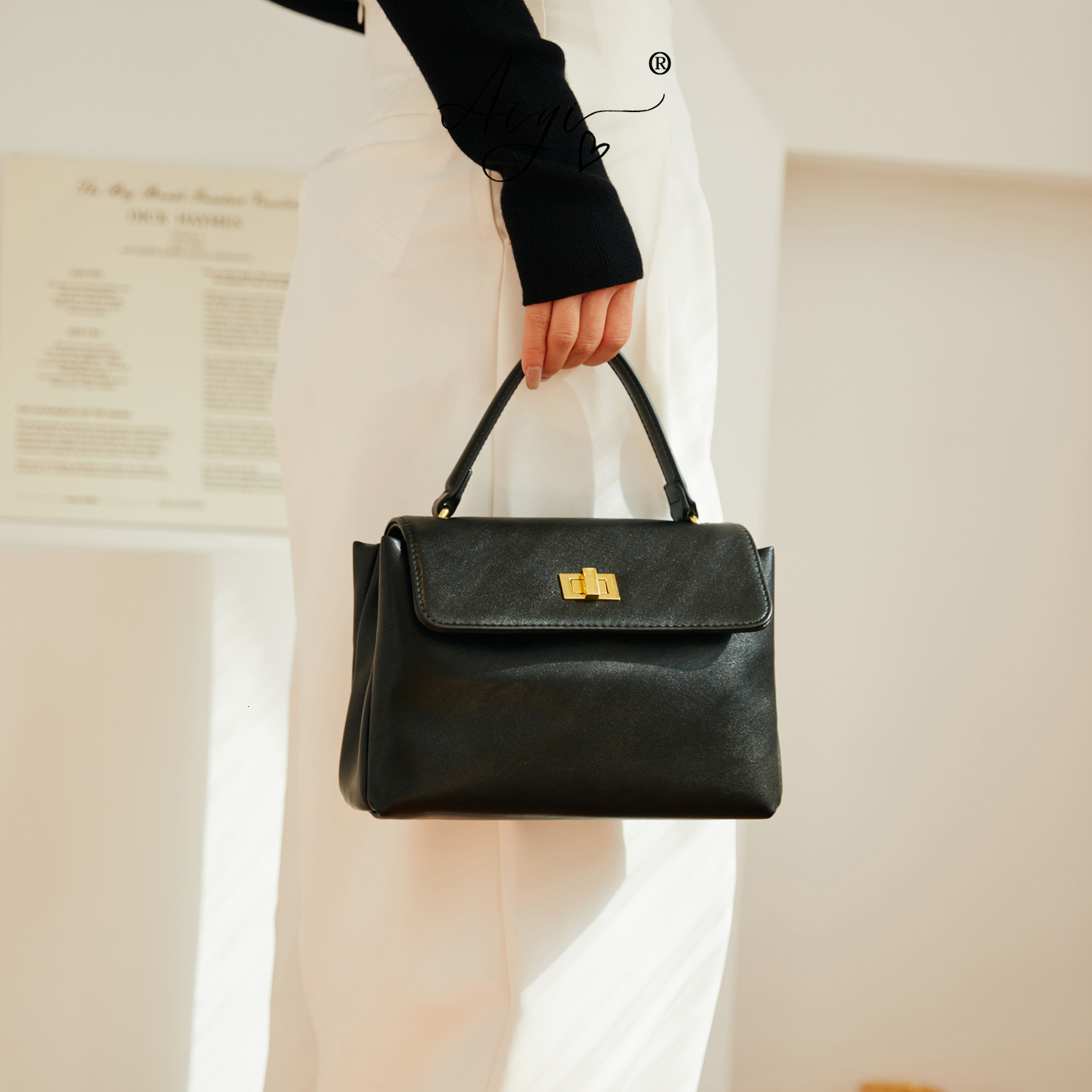 Free Shipping Designer Bag New For 2025 Summer Women's Handbag Design High Quality Soft Leather One Shoulder Crossbody Bag