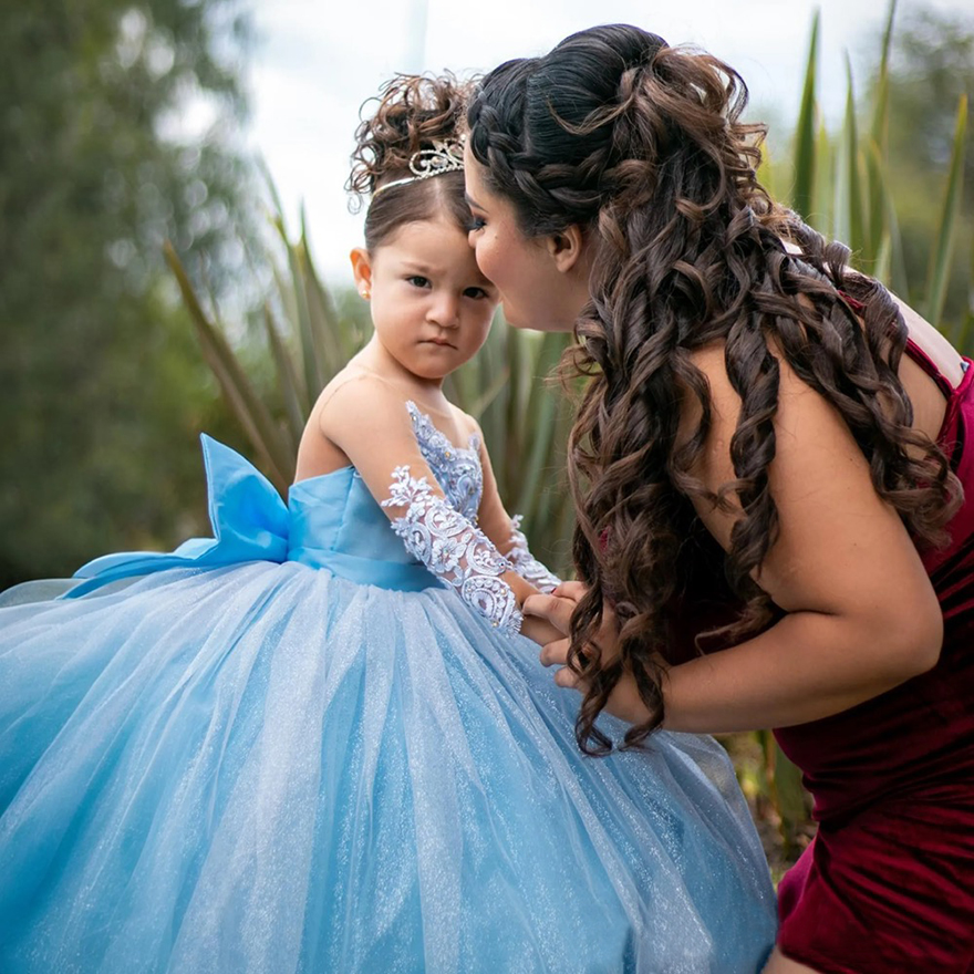 2025 Luxurious Blue Flower Girl Dresses Children Birthday Dress Illusion Sheer Neck Long Sleeves Appliqued Beaded Lace Bow Tiered Tulle Ball Gown For 