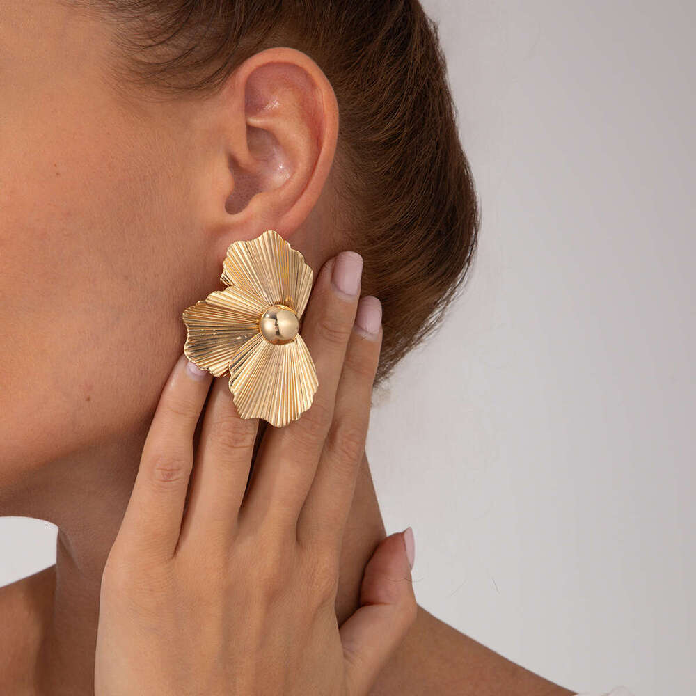 Ins style metallic texture earrings exaggerated personality three-dimensional flower ear accessories