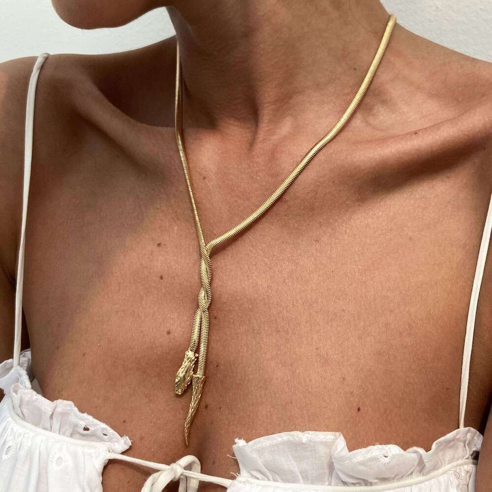 Geometric Flat Woven Alloy Necklace with Minimalist Tassel Pendant Adjustable Collarbone Chain for Modern Layering Gold and White K
