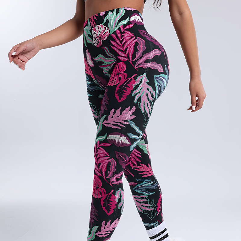 Fashionable Athletic Bottoms: High Elastane Gymwear with Contouring Features for Ladies Figure Enhancement