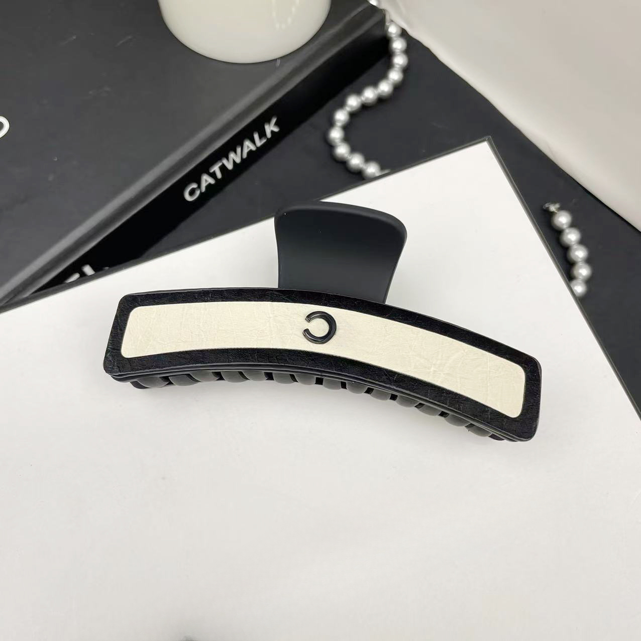 Barrettes Pinces à Cheveux Métal Accessoire de Cheveux Haut de Gamme Bijou de Cheveux Luxe Design Cadeau Pinces à Cheveux Griffes Lettres Accesso