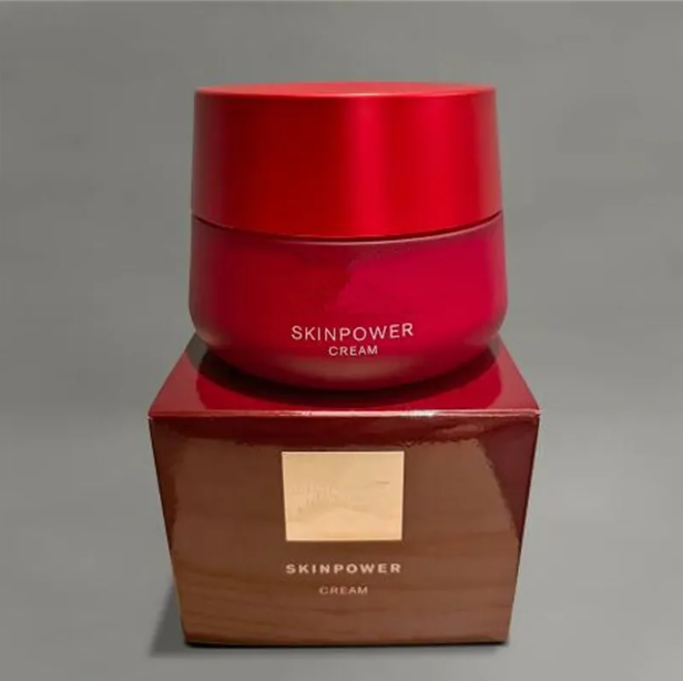 Creamy Silky Moisturizing Essence 80g Moisturizing Cream Firming skin Regulate water and oil balance Face care