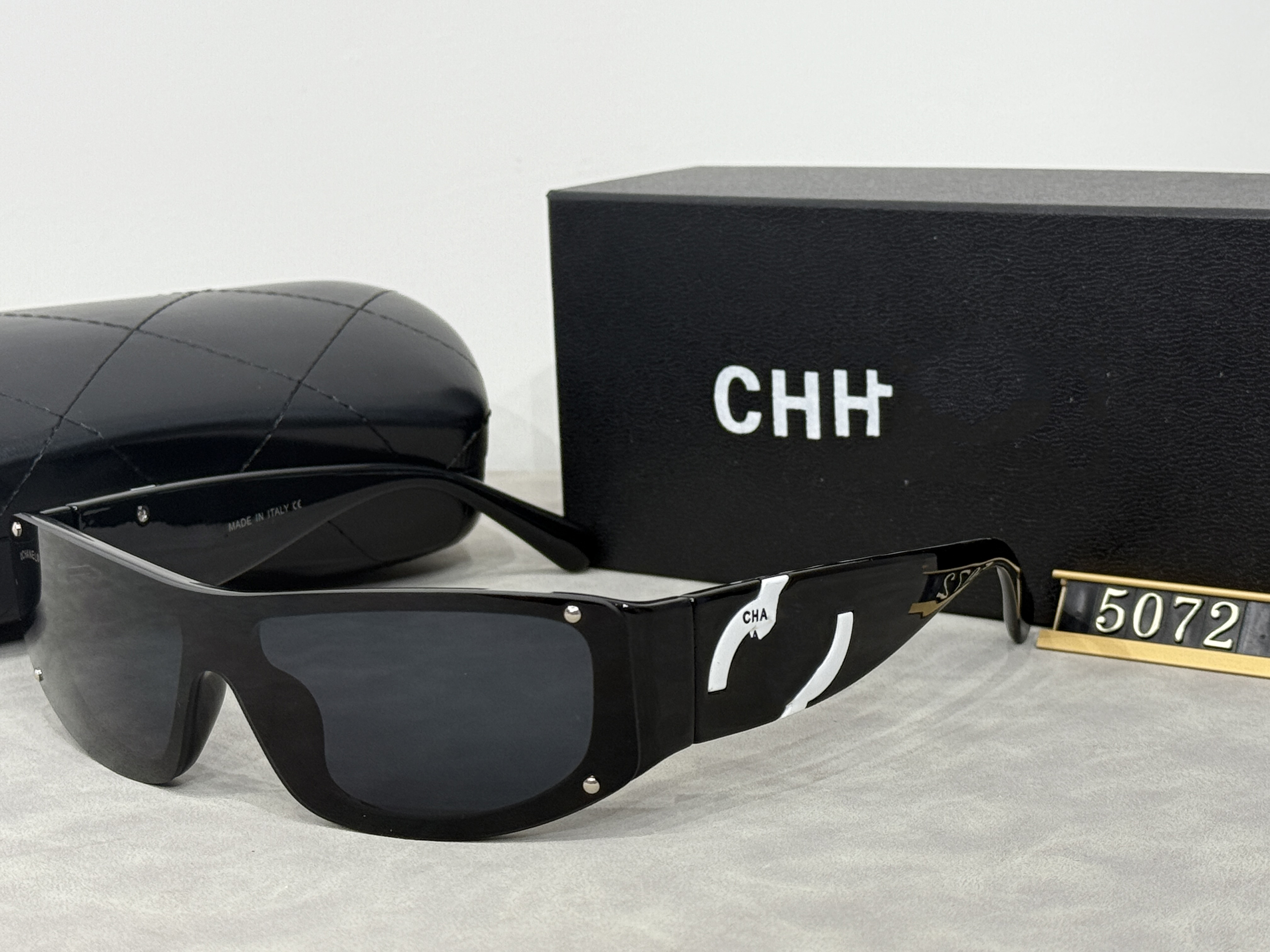 Designer Sunglasses for Women Men Luxury Classic Fashion Outdoor Driving Beach UV Protection UV400 with Original Box ok good CXX