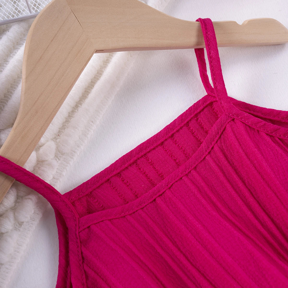 2024 Summer Selling Casual Fashion Set for Girls Solid Color Strap Pants Wave Stripe Style Daily Wear 250517z