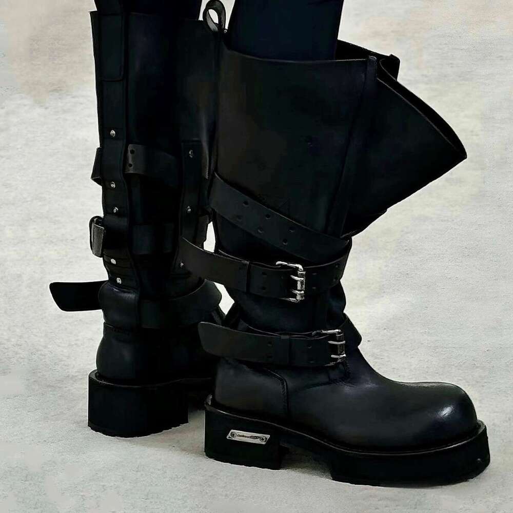 Bajia belt buckle Venom for spring summer 2025, new style with big toe, thick bottom, and increased height, punk motorcycle boots