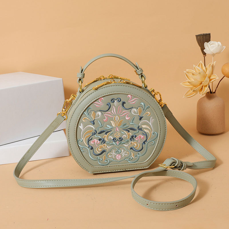 Free Shipping Designer Bag Bag Crossbody For Women In Spring 2025 Embroidered Handbag With High-end Feel, New Chinese Style Fashionable Small Round Ba