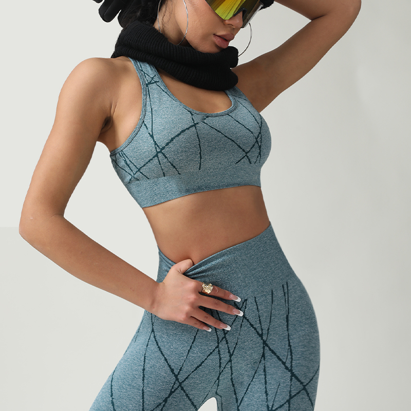 Quick Dry Breathable Yoga Ensemble: Premium Stretchy Hips-Lifting Athleticwear Outfit For Ladies