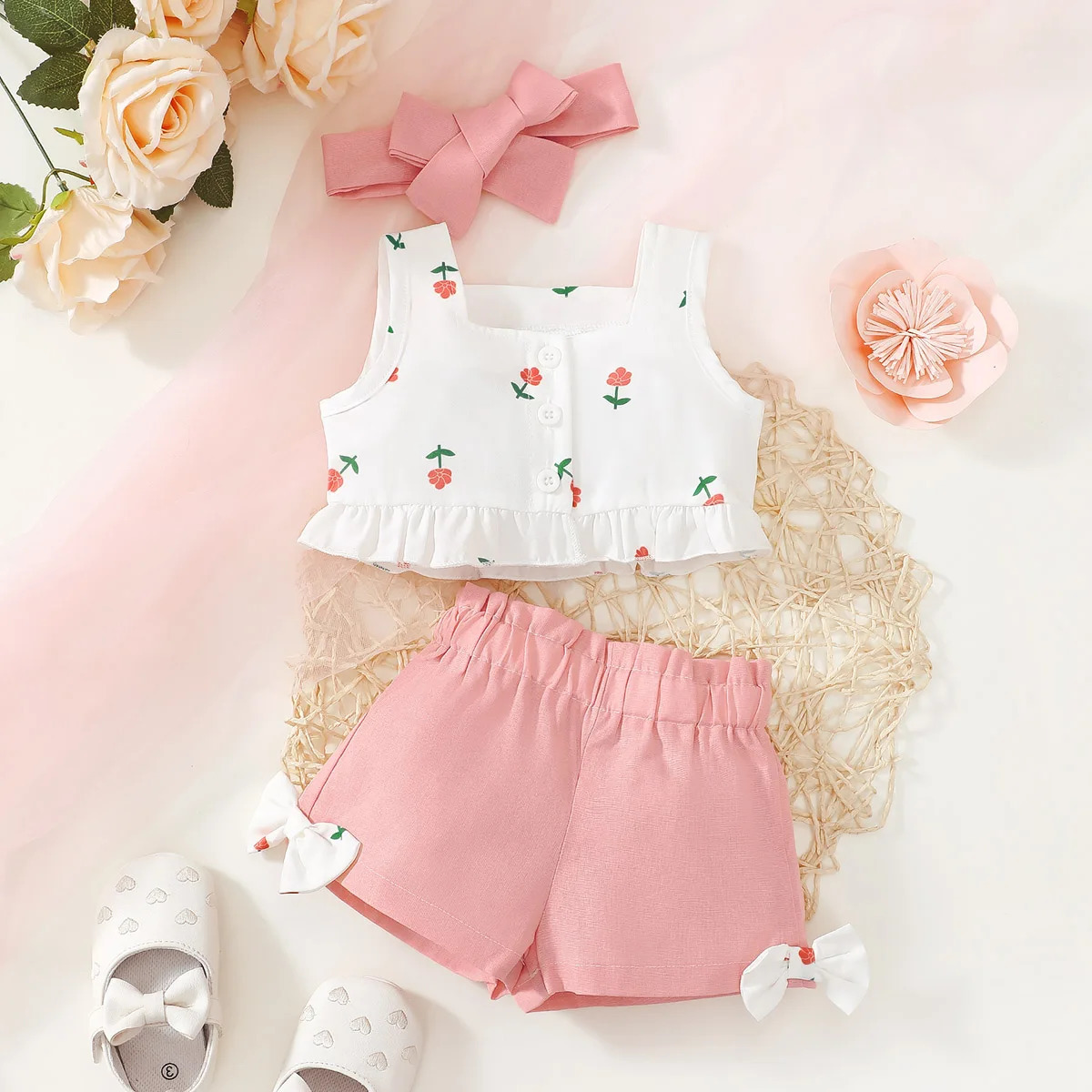 Baby Girl Flower Sleeveless Ruffle TopBow ShortsHeadband 3PcsSet Suitable for Cute Girls Aged 324 Months Summer Set 250517z