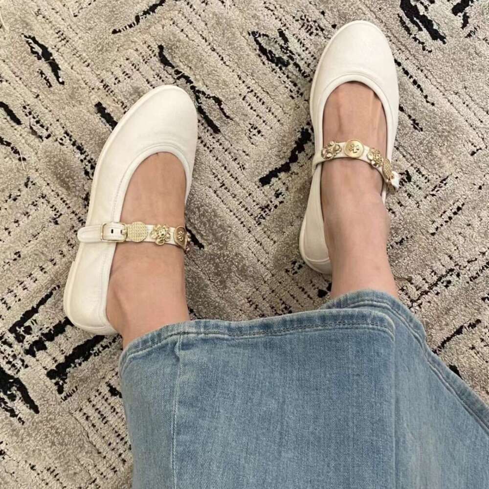 Fragrant Metal Camellia Ballet Style Soft soled Single Women's Spring Gold Buckle Mary Jane Flat Small Leather Shoes