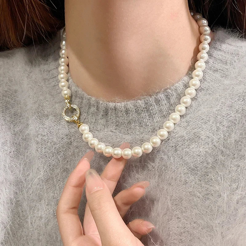 French Elegant Micro Set Zircon Round Buckle Pearl Beaded Necklace For Womens Temperament Jewelry Sweet Accessories 250519