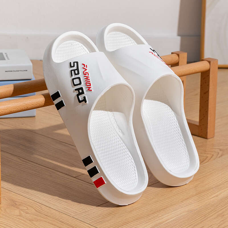 Men's Slippers Summer Designer Sandals 2025 For Outdoor Wear Thick Soled Non Slip Slippers For Home Use Anti Odor And Anti Poop Feeling Basketbal