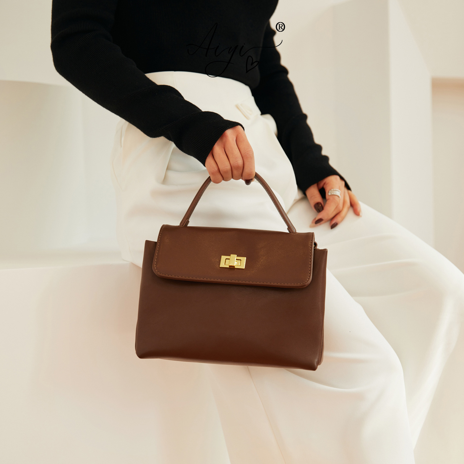 Free Shipping Designer Bag New For 2025 Summer Women's Handbag Design High Quality Soft Leather One Shoulder Crossbody Bag