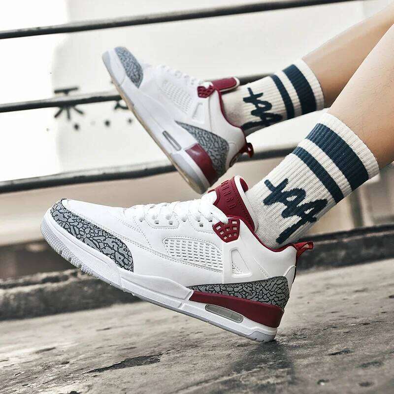 2025 Spring and Summer New Basket ball Men's Sports Casual Lightweight Soft Soled Running Board Shoes