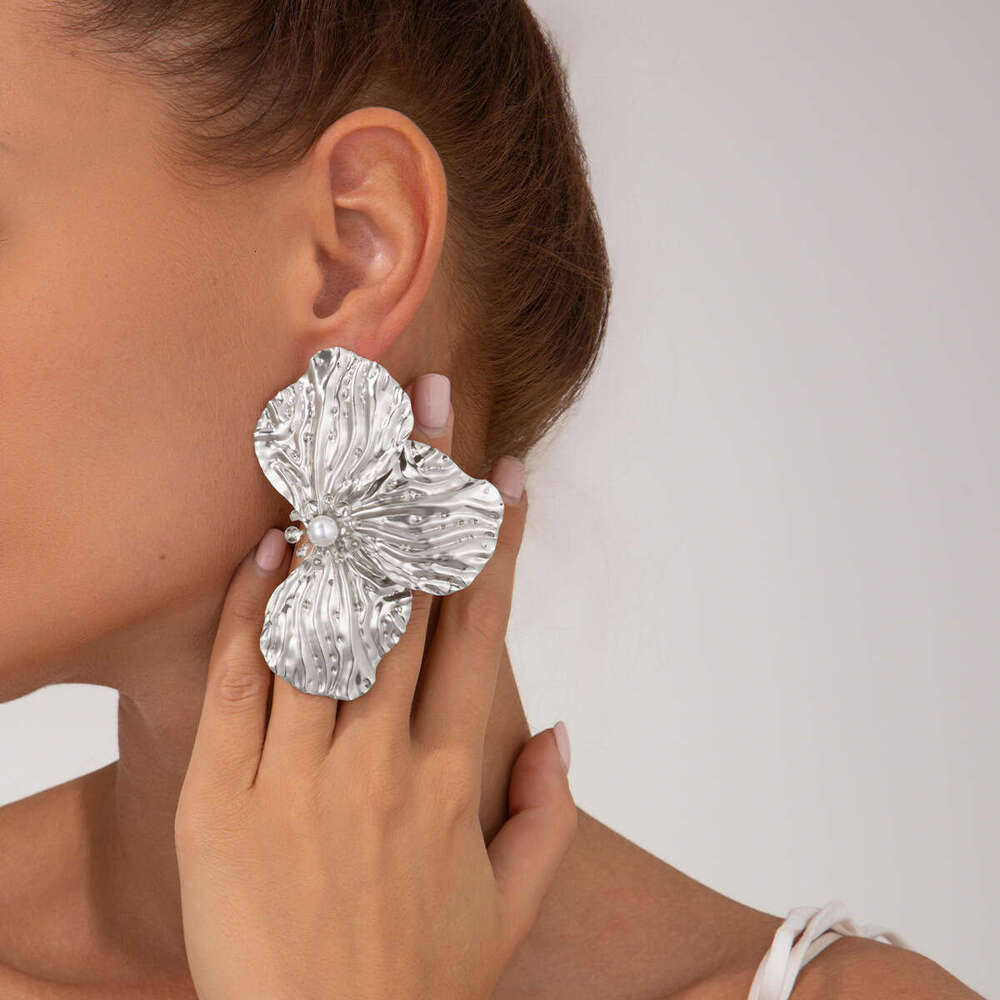 Ins style metallic texture earrings exaggerated personality three-dimensional flower ear accessories