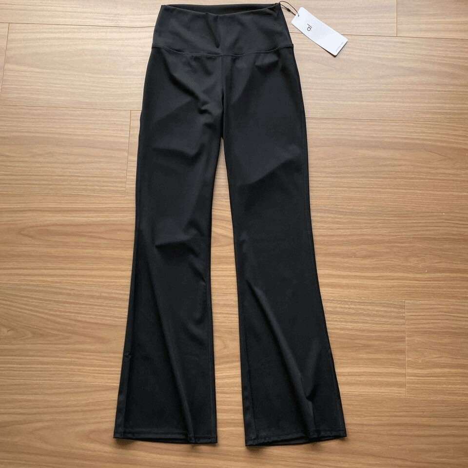 Training fitness peach micro trumpet yoga for women, high waist and hip lifting Pilates sports breathable pants