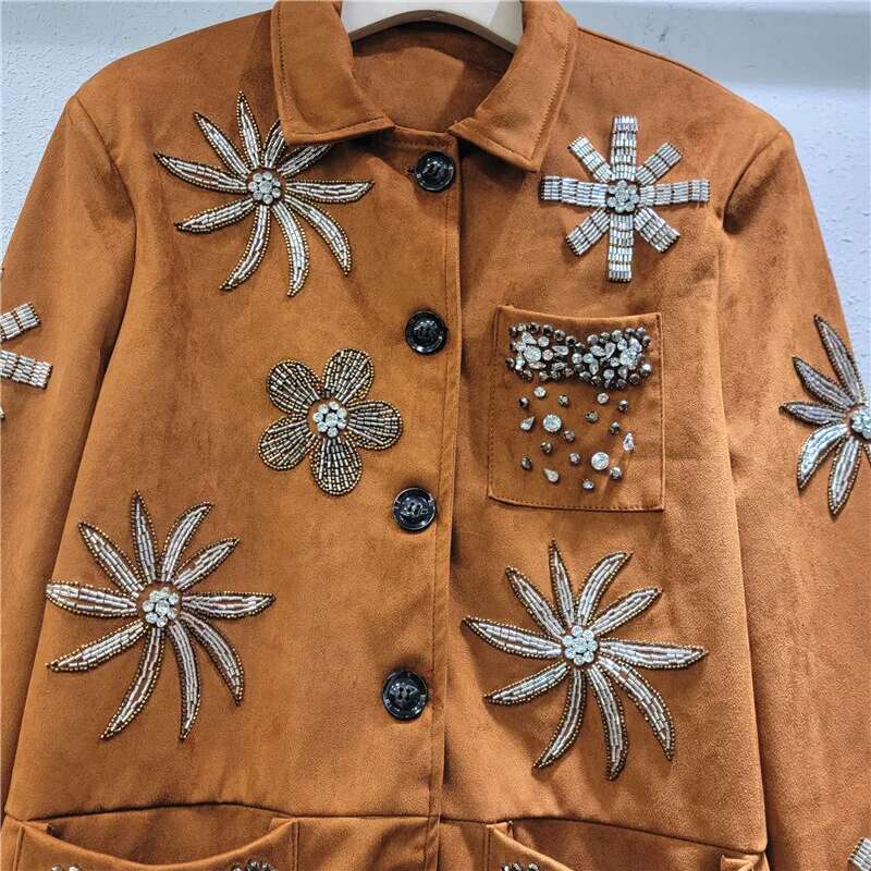 WTHT 2025 Spring Fashion Women's Rivet Flower Loose Casual Jacket New Trendy Long Sleeves Single Breasted Coat Female 1Ls713