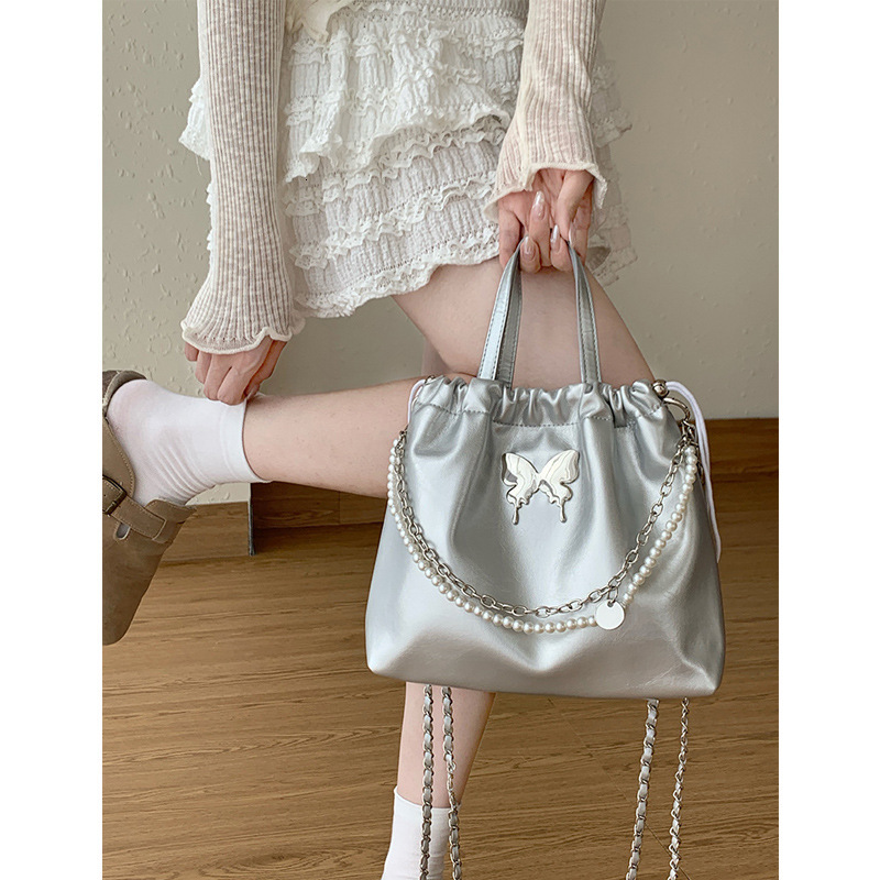 New Fashion trend Silver Butterfly Women's Fashion Trend Korean Pearl Chain Backpack Designer Multi functional Women's Handbag