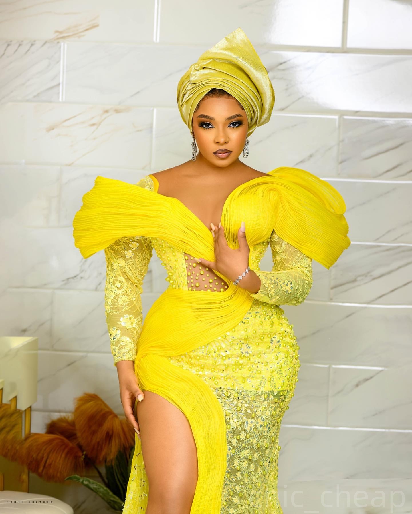 Yellow Mermaid Prom Dresses 2025 Pearls Lace High Split Vintage Evening Formal Party Second Birthday Engagement Gowns Plus Size Dress For Special Occa