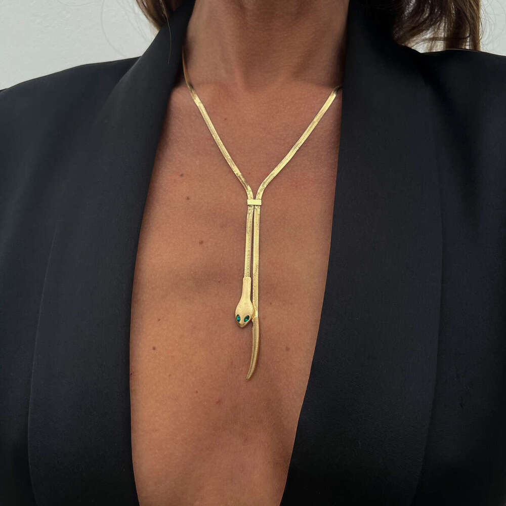 Geometric Flat Woven Alloy Necklace with Minimalist Tassel Pendant Adjustable Collarbone Chain for Modern Layering Gold and White K