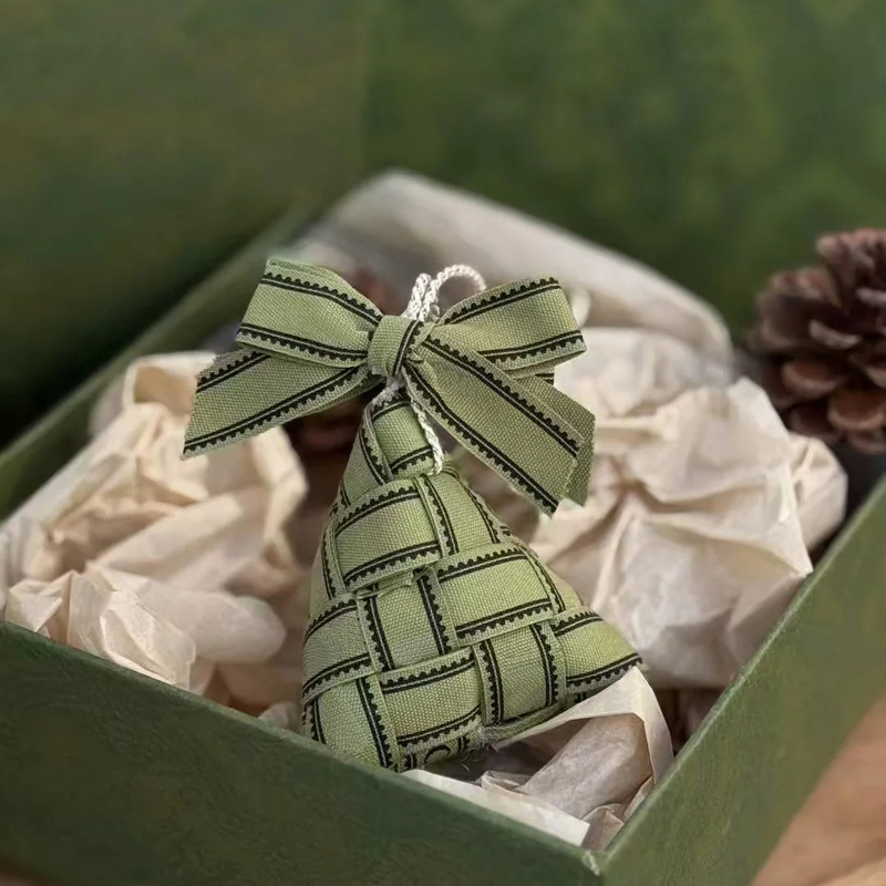 Stylish Bag Charm Keychain for Women Decorative Key Ring for Purses and Handbags L250928IBWF