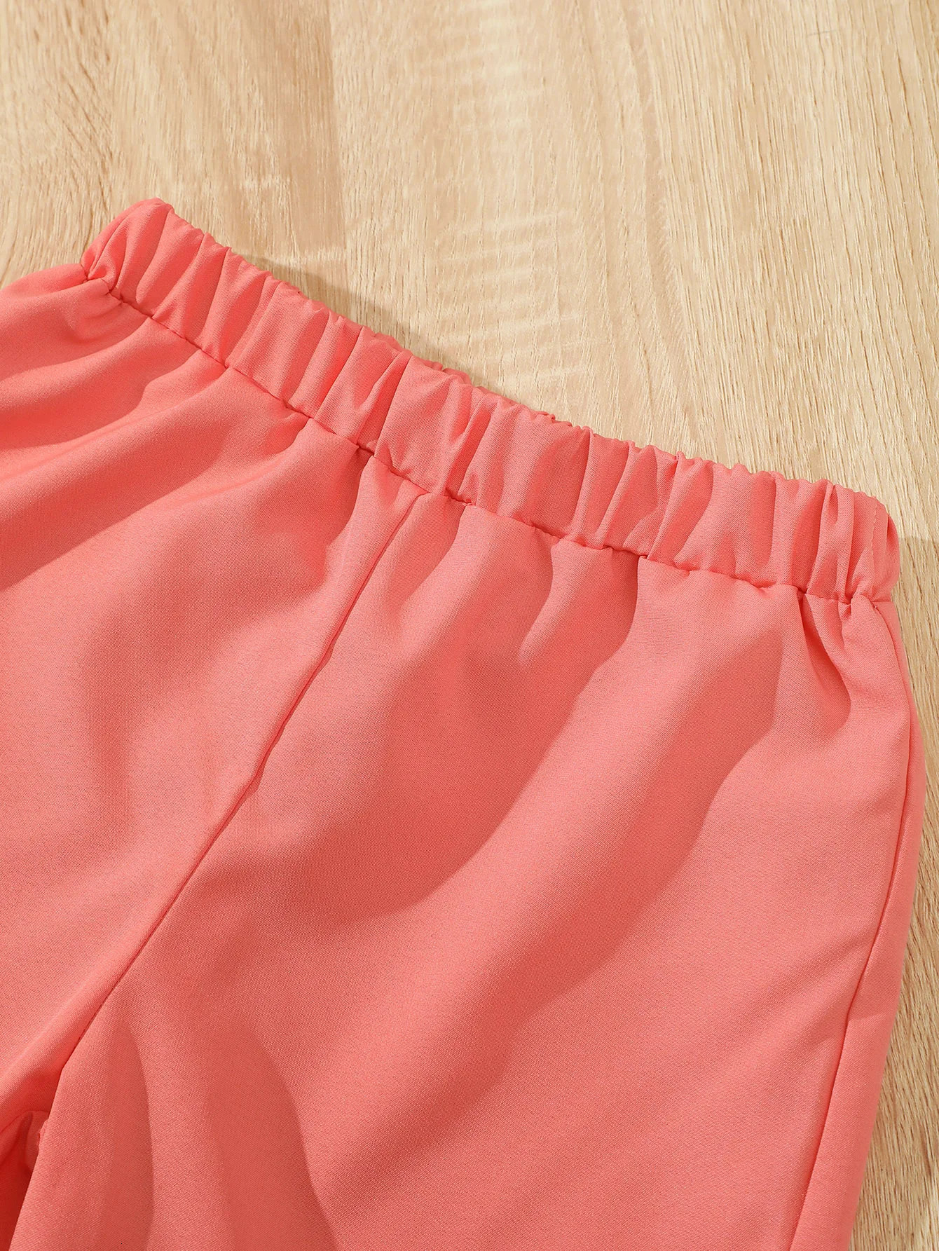 Childrens clothing Girls Summer Set Round Neck Small Floral Bow Sleeveless TopShorts 2PcsSet 47 Year Old Fashion 250517z