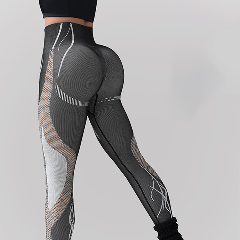 High Waist Supportive Fitness Jogging Capri for Plus Sizes with Concealed Pocket Design