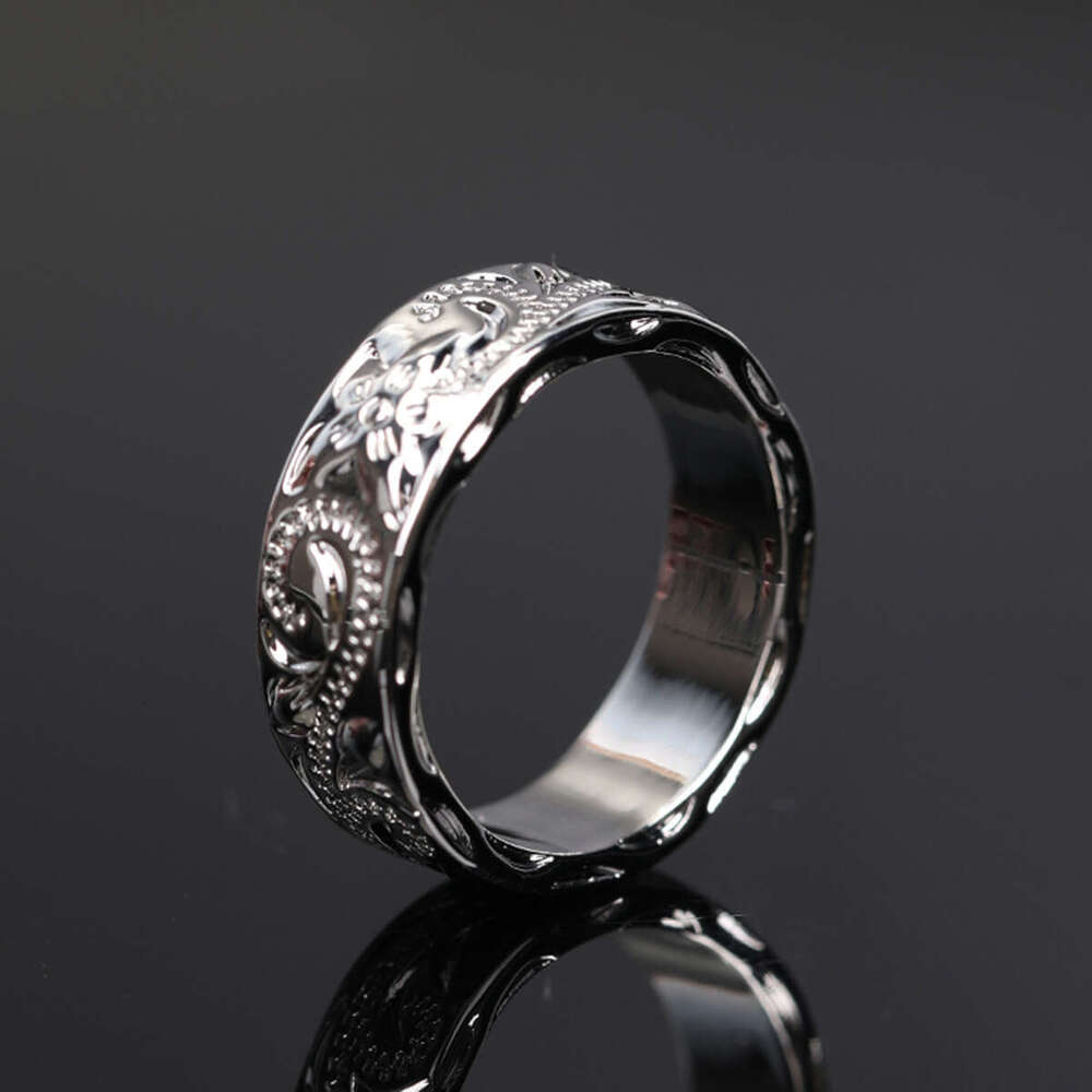 New minimalist relief vine for women's niche fashion ring accessories