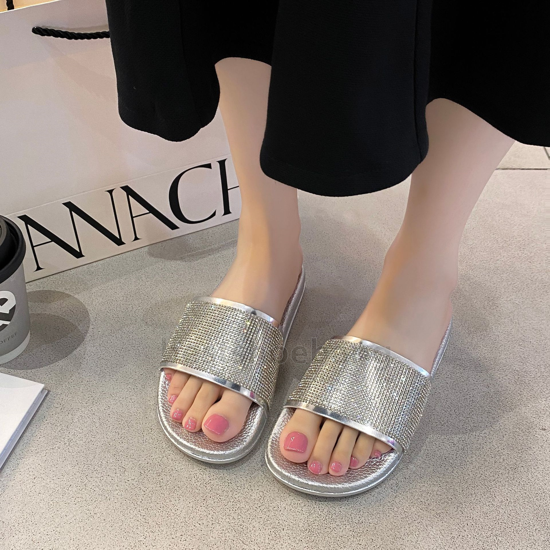 free shipping slides designer sandals diamond glitter slippers casual summer beach womens shoes sliders non-slip indoor outdoor soft-soled slipper fla