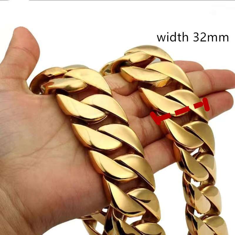 Wholesale Necklaces for Women New Arrival 2025 European Style Jewelry Chunky Gold Cuban Link Chain Choker Necklace for Women