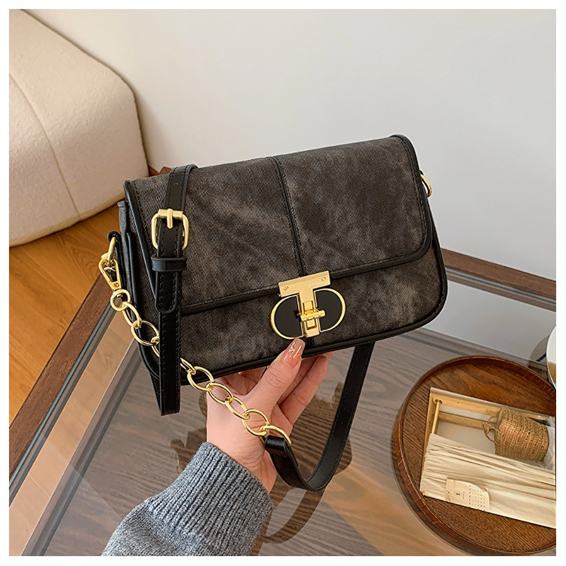Designer Bag Luxury Bag Chic Commuter Shoulder Bag Stylish Small Square Handbag With High End Texture For Daily Use