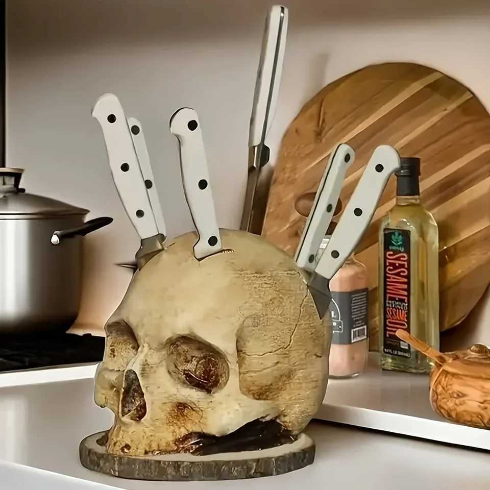 Skull Knife Holder Halloween Horror Kitchen Storage Head Rack Skeleton Knife and Fork Stand Desktop Ornaments Home Decoration Y250522