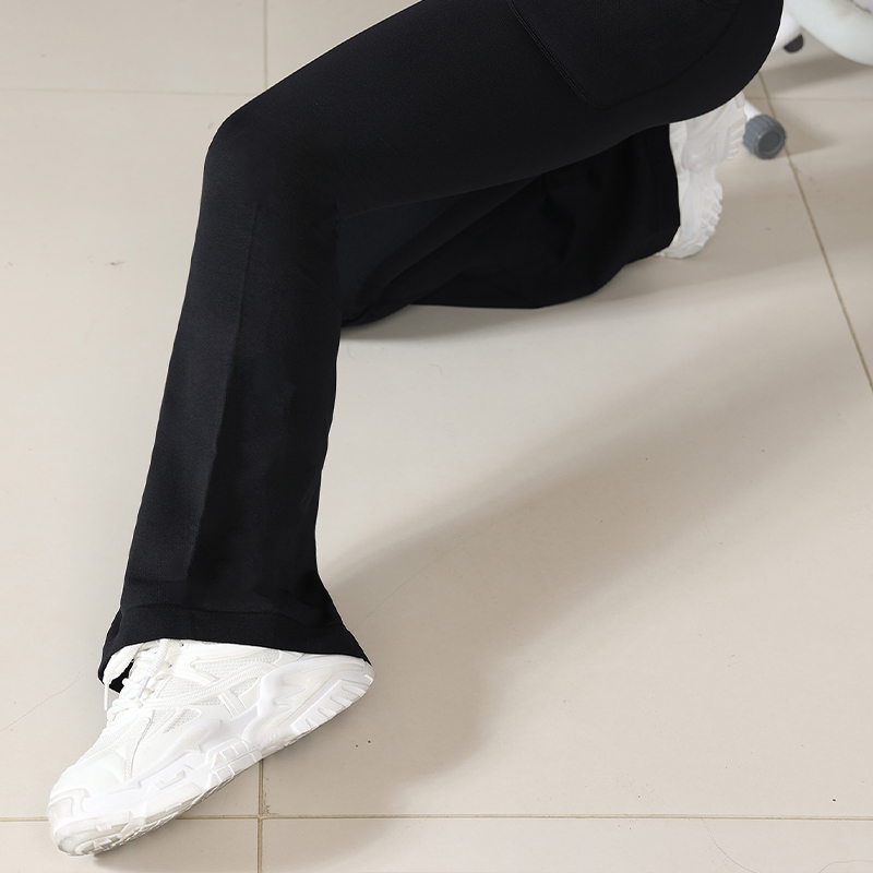 Elasticized Mid-Rise Leggings Featuring Lift & Shape Feature Ideal For Exercise Activities