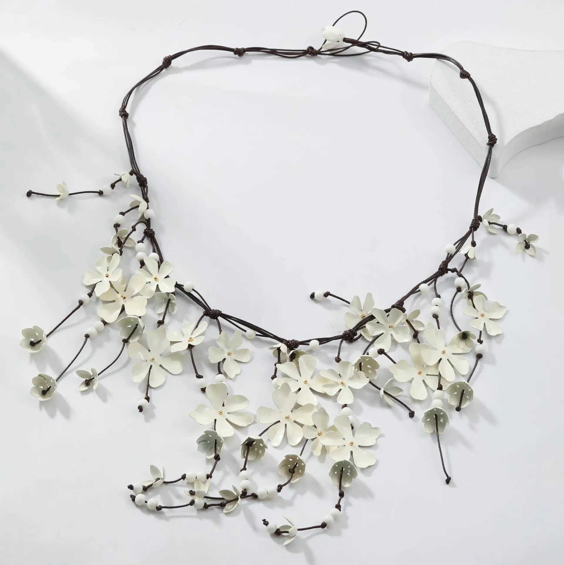 Multi-layered Waterfall Shed White Flowers Necklace for Women Boho Handmade Chains Tassels Necklaces Jewelry Accories XJ250524