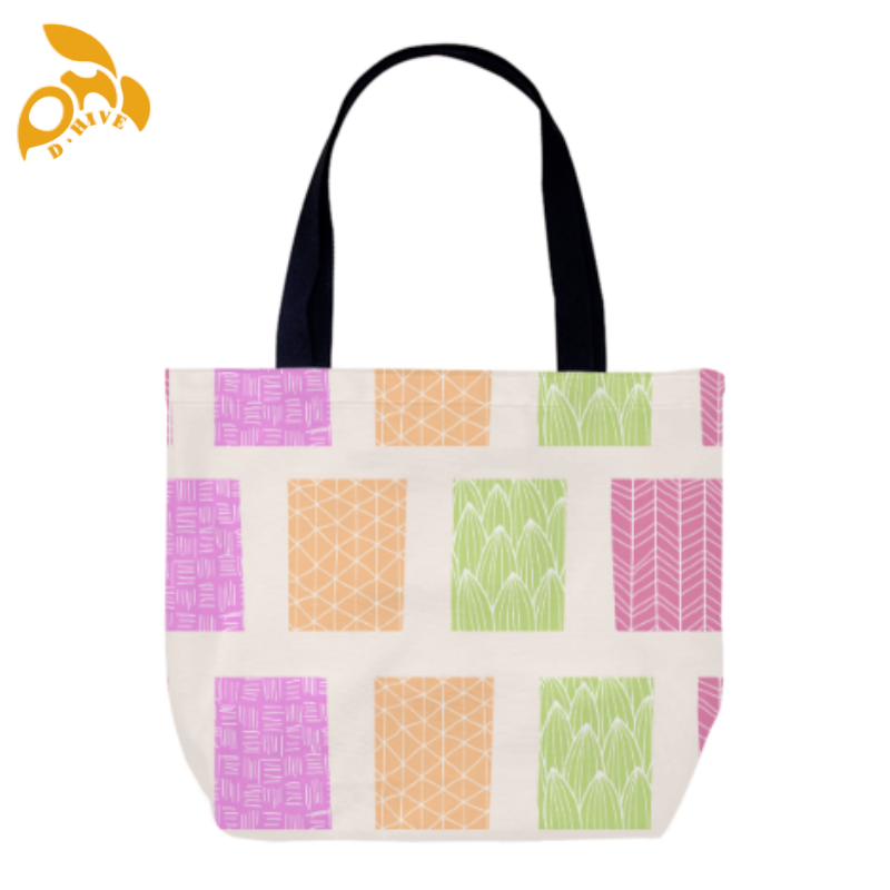 Free delivery.Fashion designers customize lightweight high-quality full-width printed canvas bags in white and black.