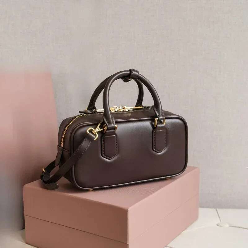Arcadie Cowhide Top Handle Bag for Women Fashionable and Versatile Handbag High Definition Edition designer bag