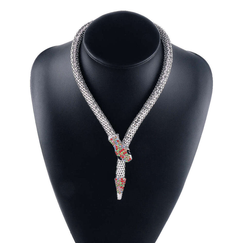 Exaggerated Snake Punk Personalized Hip Hop Style Necklace Fashion Cool Street Shooting Show Micro Inlaid Neck chain