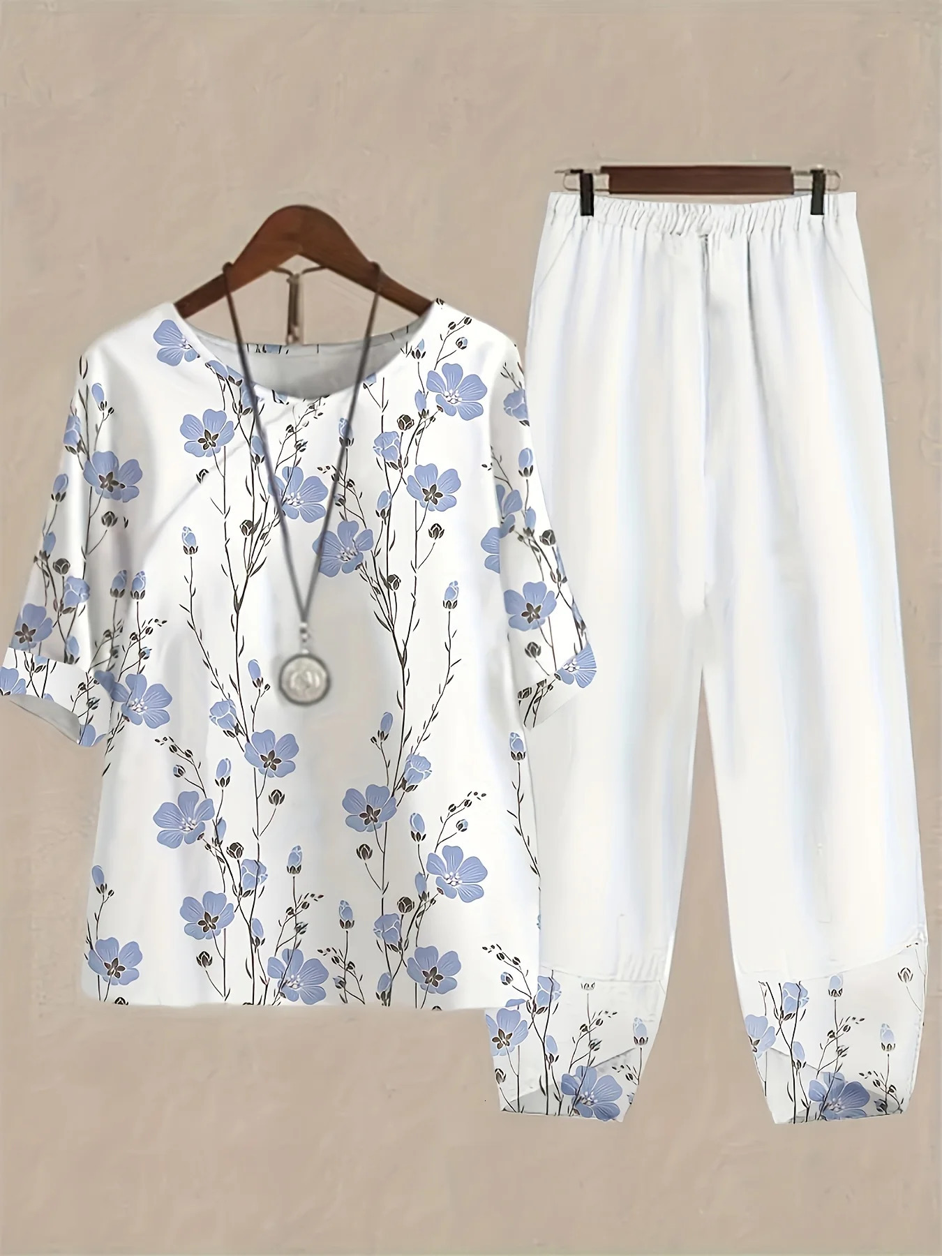 Plus size womens round neck spring and summer casual Chinese style nonelastic loose polyester fiber printed shortsleeved suit 250513Z