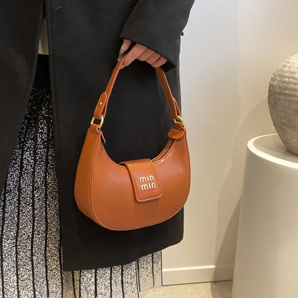 Designer Bag 2025 Shoulder Bag Luxury Bag High Quality Women's handbag Purse Leather Metal badge Hobo Bag Crossbody bag Black Classic Underarm Ba