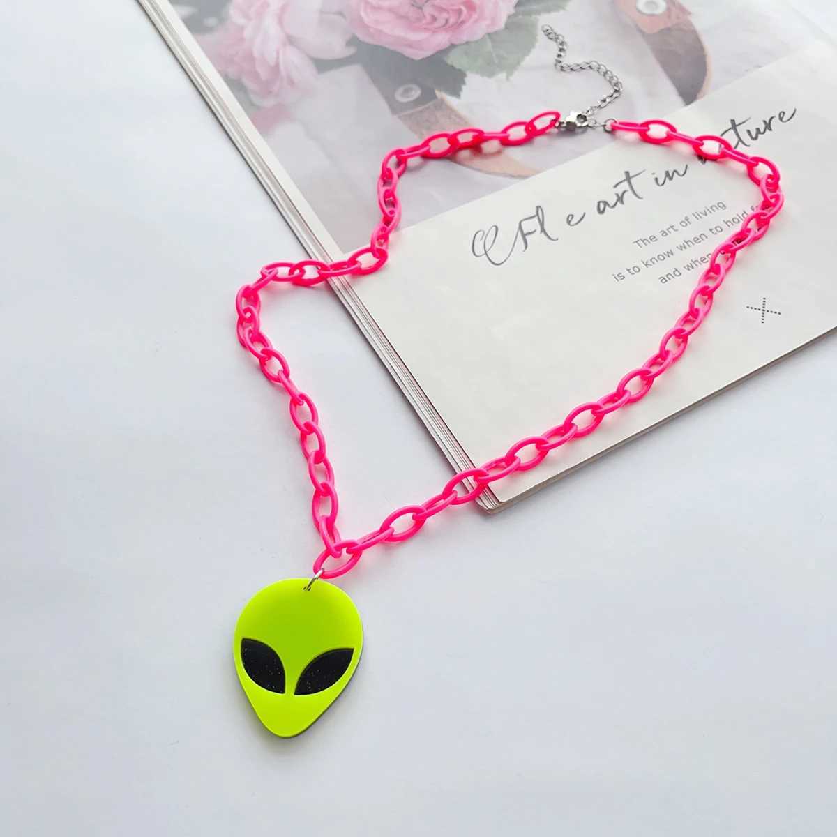 Y2K hip-hop Rock Contrast Fluorescent Alien Pendant Long sweater Chain Necklace Womens Accories XJ250524