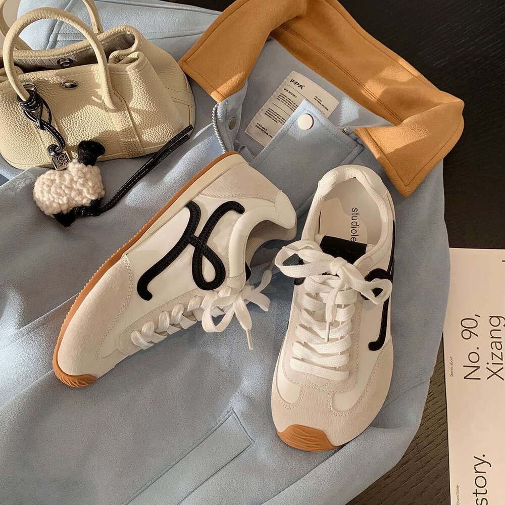 Grape Mom's same genuine leather big toe shoes, women's inner height increasing spring lace up casual Forrest Gump training sports shoes