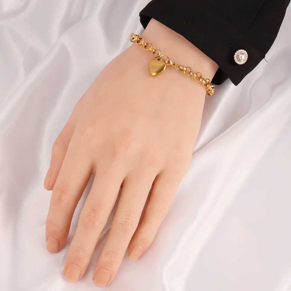 316L Stainless Steel Heart Bracelet For Women Fashion Heart Pendant Chain Bracelets Jewelry Gift XJ250524